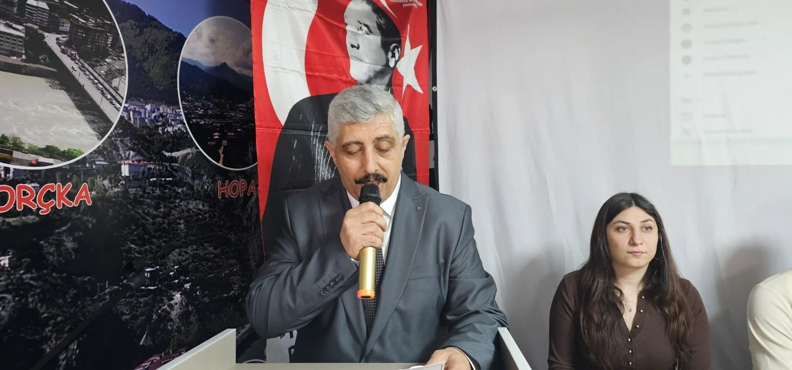 AKSU’da Çifte Kutlama: Kurtuluş Coşkusu ve Kadınlar Günü Bir Arada!